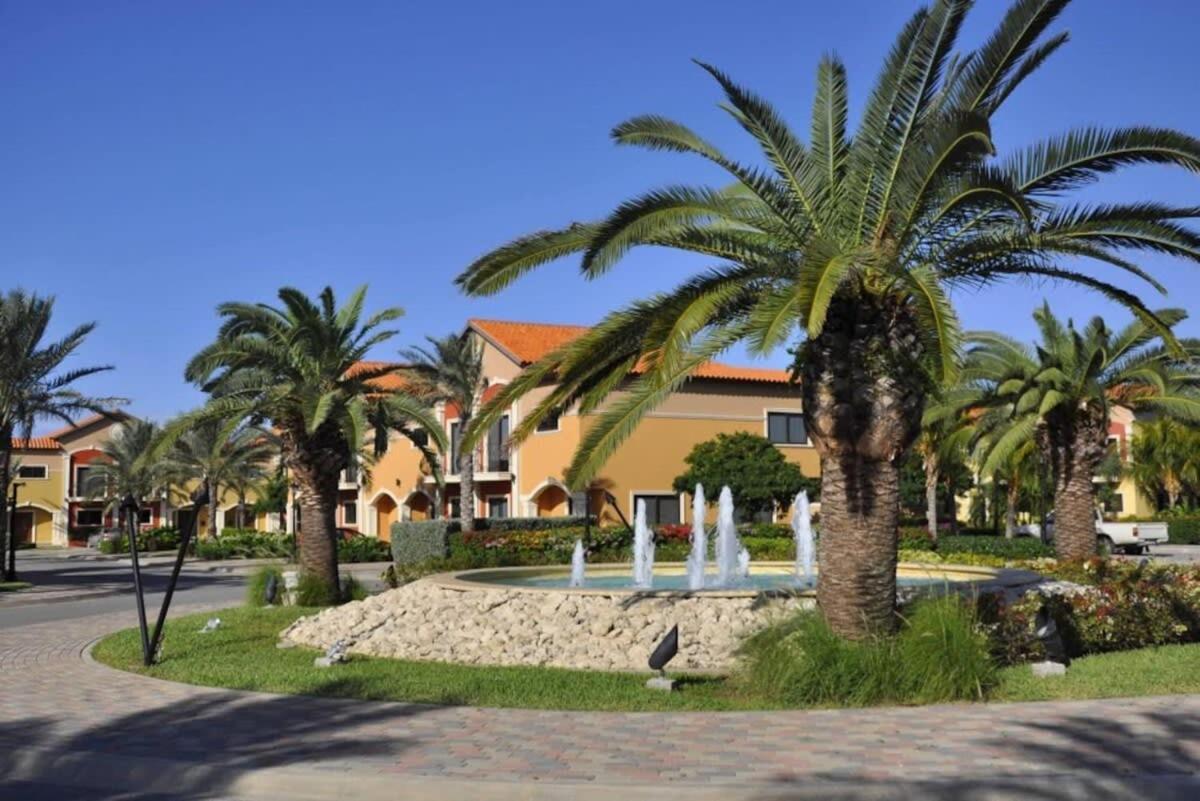 Spectacular House In Gold Coast Vila Palm Beach Exterior foto